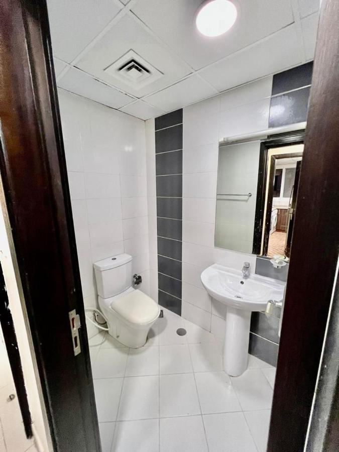 Short Partition In Al Barsha 1 Near Mashreq Metro Accommodatie bij particulieren *
